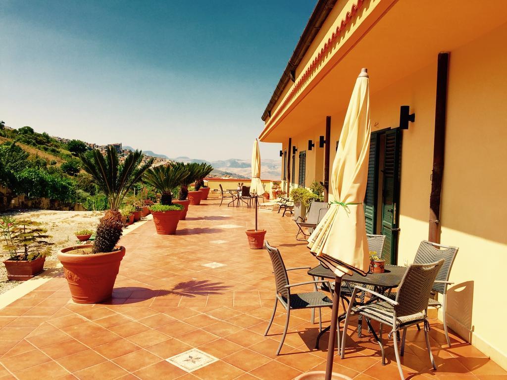 Villa Della Mimosa Alia Eksteriør billede