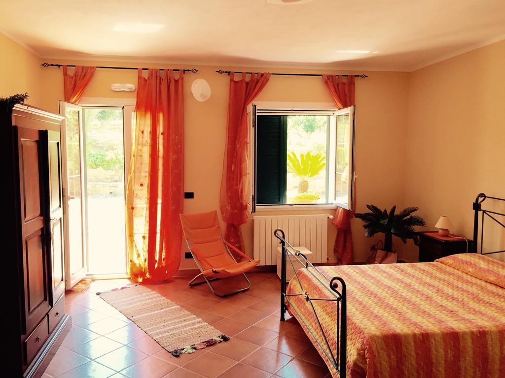 Villa Della Mimosa Alia Værelse billede