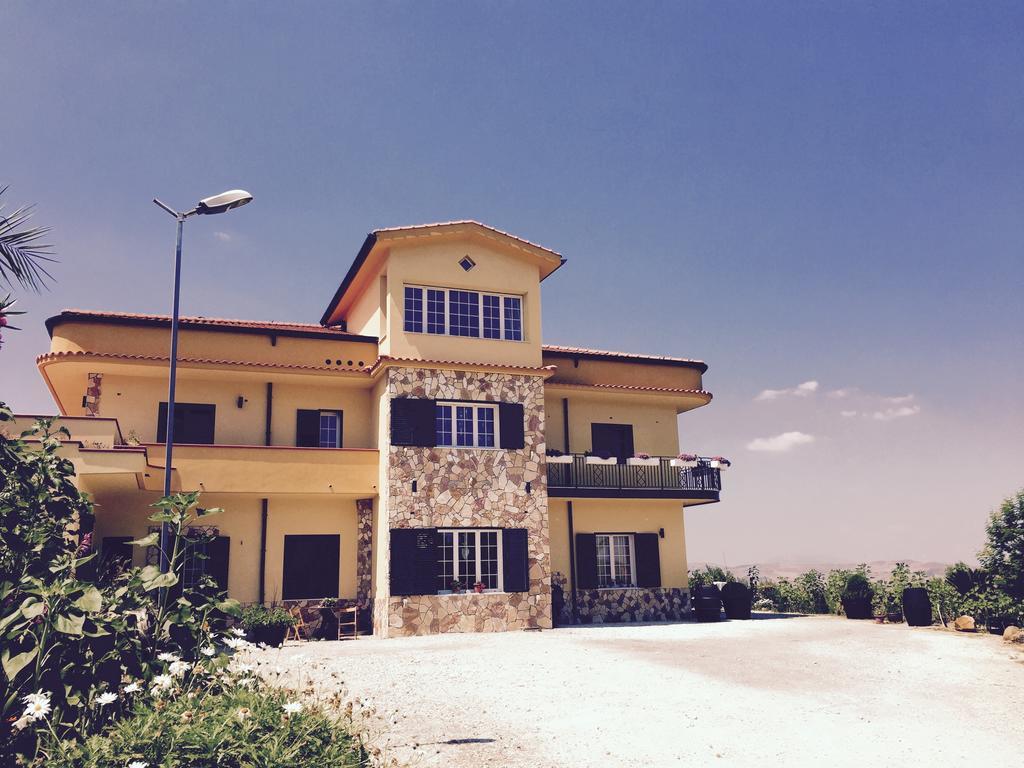 Villa Della Mimosa Alia Eksteriør billede